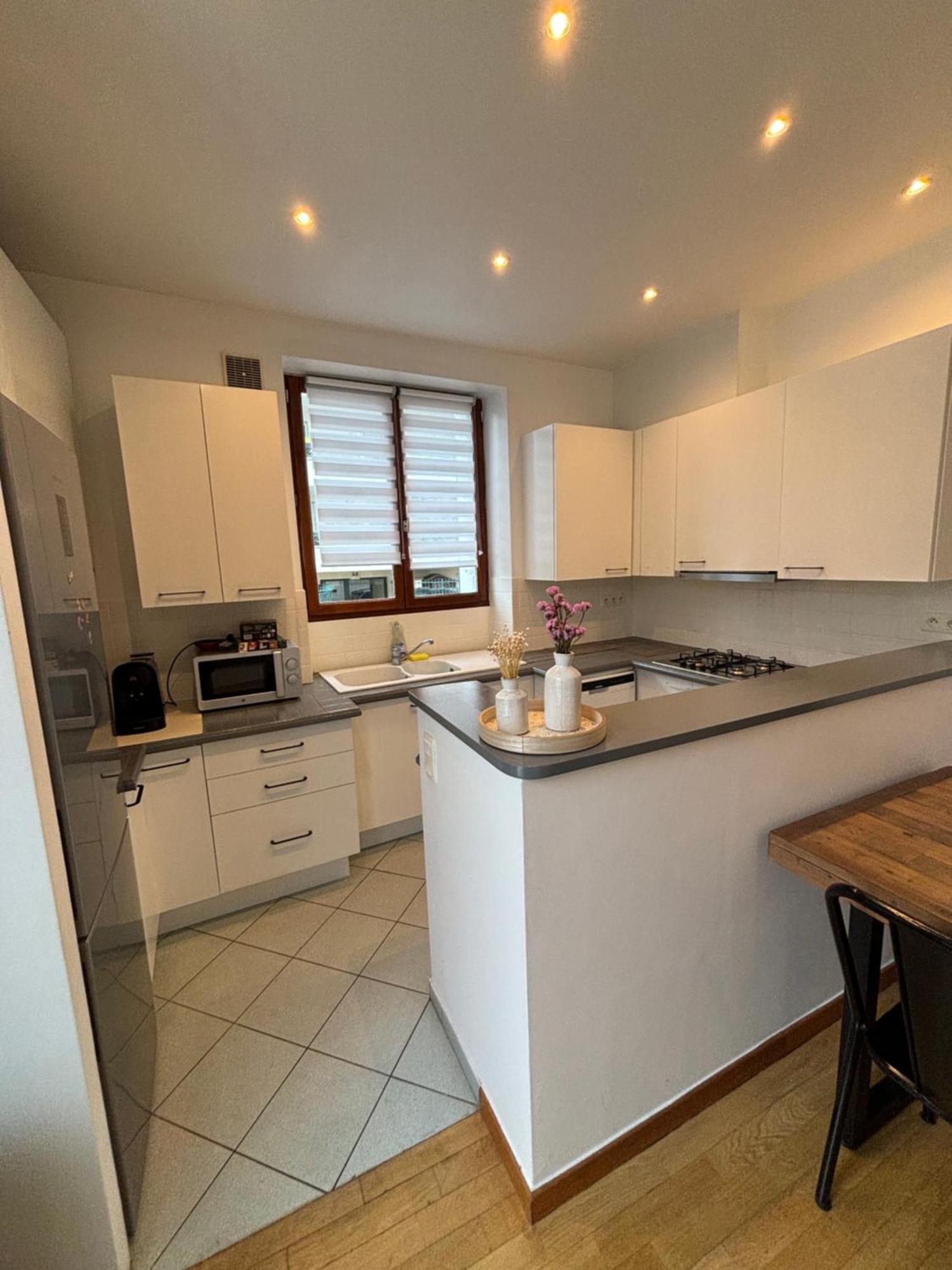 Appartement 2 Chambres Dans Une Belle Maison A Proximite De Paris Asnières 外观 照片