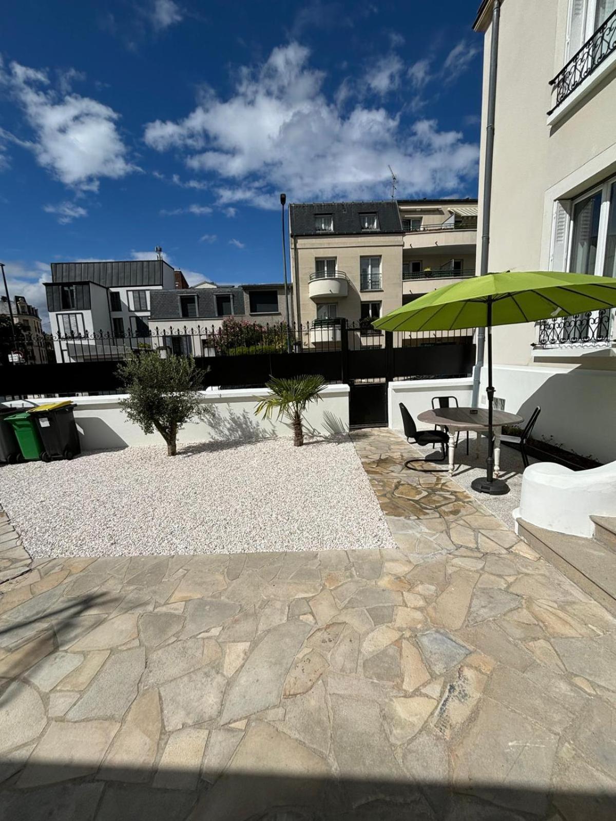 Appartement 2 Chambres Dans Une Belle Maison A Proximite De Paris Asnières 外观 照片